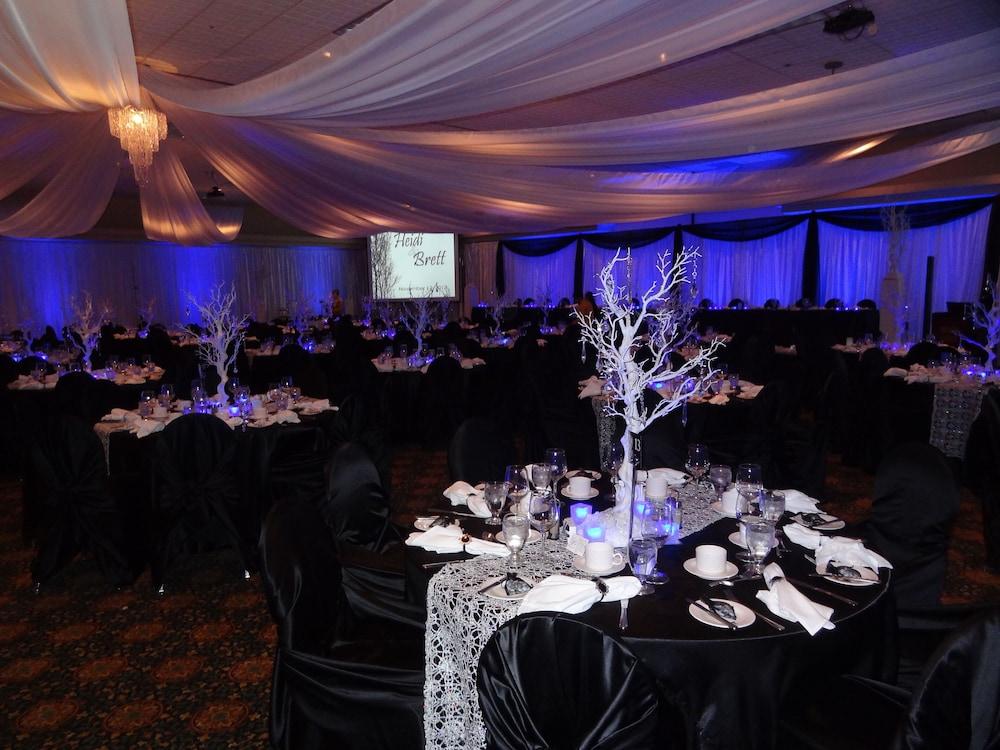 Victoria Inn Hotel & Convention Centre Brandon Dış mekan fotoğraf