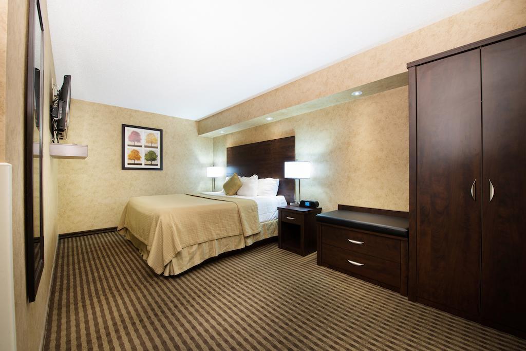 Victoria Inn Hotel & Convention Centre Brandon Dış mekan fotoğraf